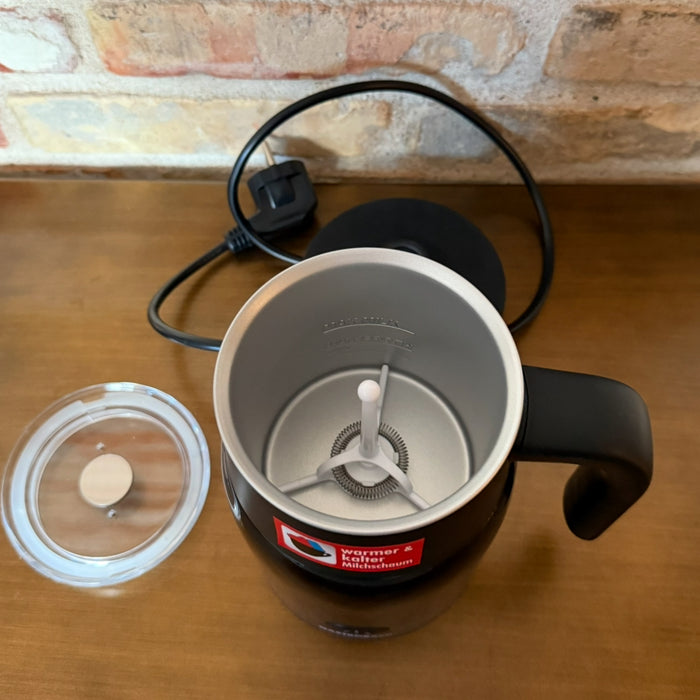 Gastroback Milk Frother – Best in Test (Black &amp; White)