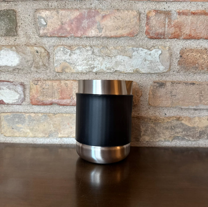 Barista &amp; Co Shorty Milk Jug Steel – 600 ml