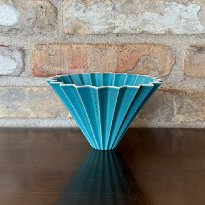 ORIGAMI Dripper M – Porcelain – available in several colors