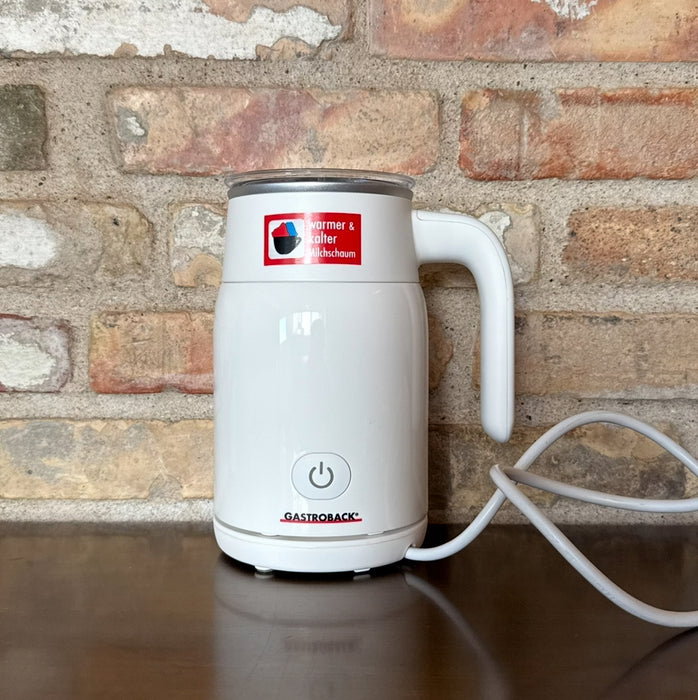 Gastroback Milk Frother – Best in Test (Black &amp; White)