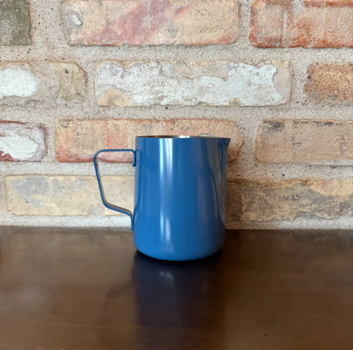 Joe Frex Milk Jug – Azur Blue – available in 350 ml and 590 ml