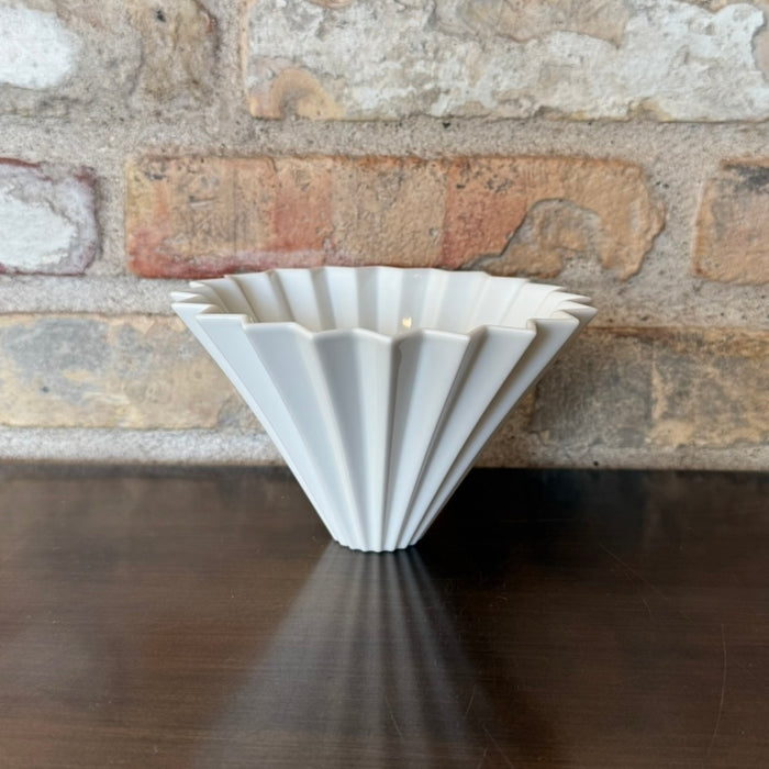 ORIGAMI Dripper M – Porcelain – available in several colors