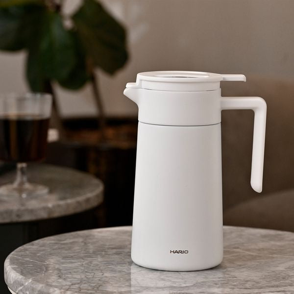 Hario CHP-600 Thermos Jug – White