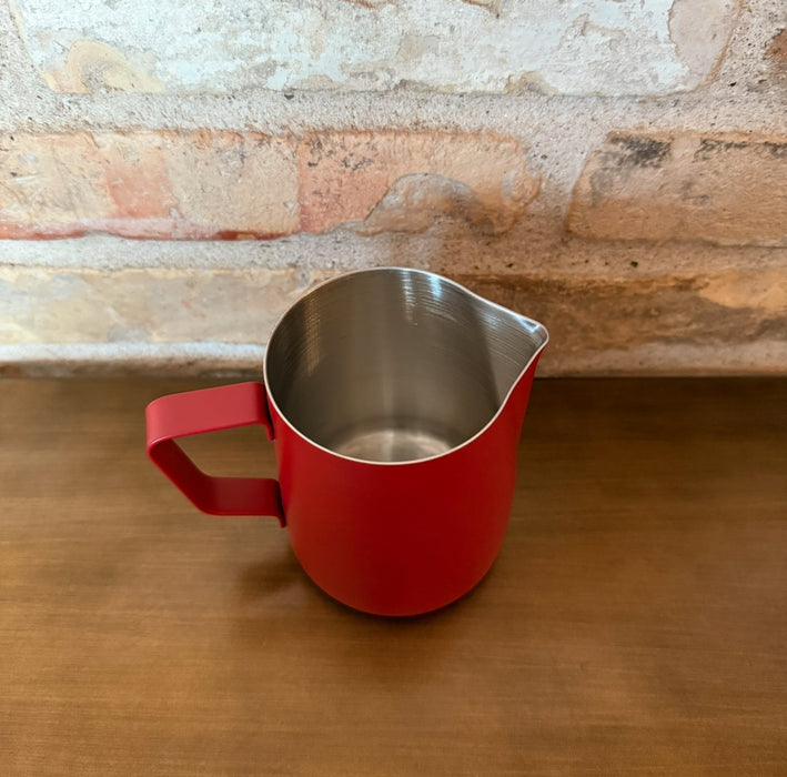 Joe Frex – Barista Milk Jug Red – 590 ml