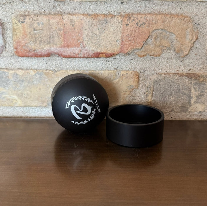 Barista Space – C3 Needle Tamper w. Base – Black – 58mm