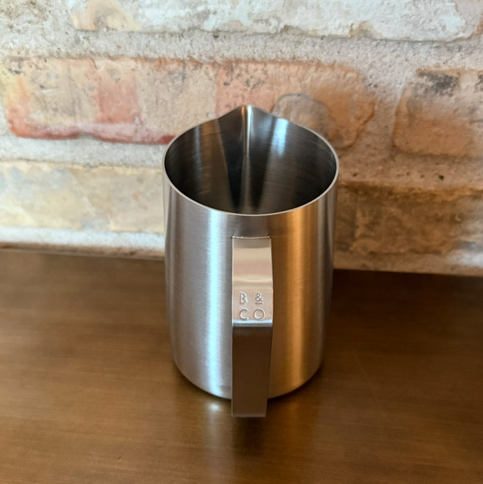 Barista &amp; Co – Dial In Milk Jug Steel – 600 ml