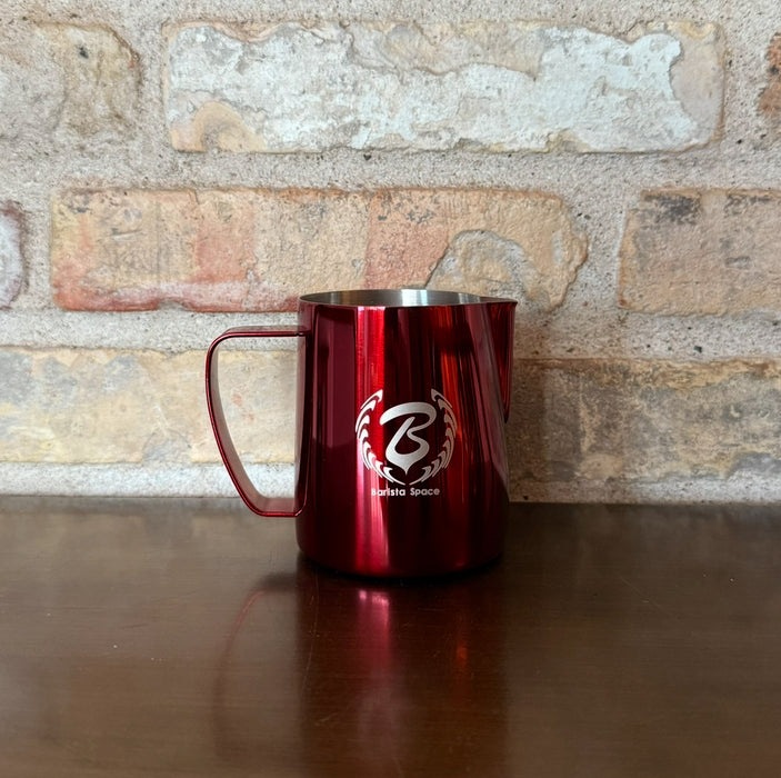Barista Space Milk Jug – Metallic Red – 350 ml / 600 ml