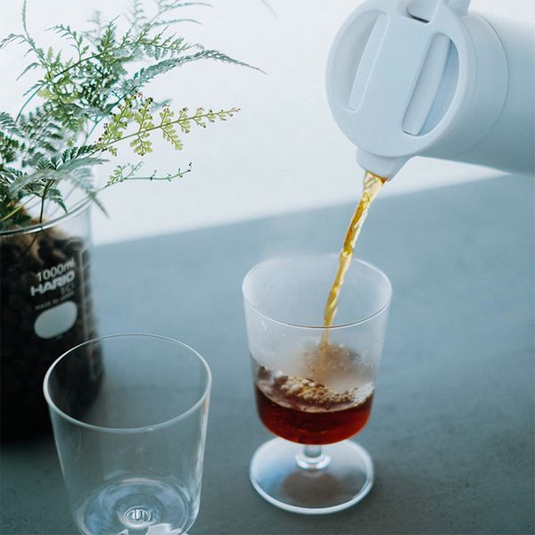 Hario CHP-800 Thermos Jug – White – 800 ml