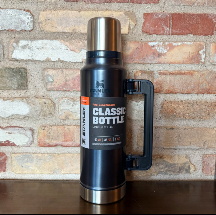 Stanley - Thermos Classic Vacuum Bottle - 1.4 L - Blue